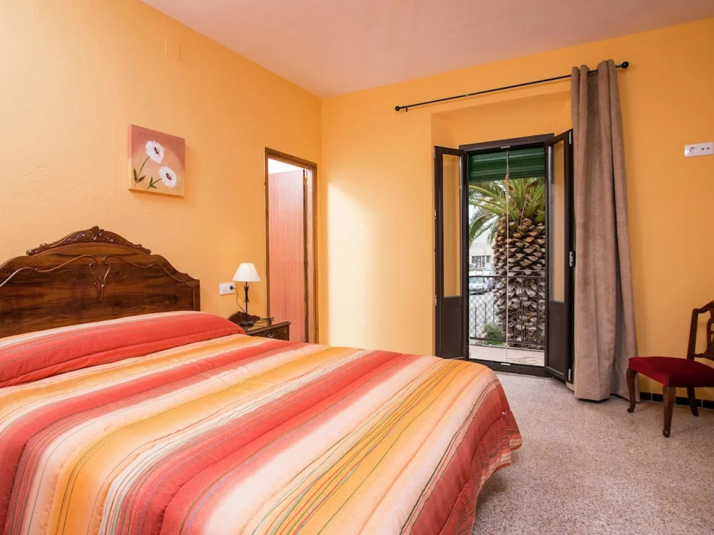 Huge Holiday Home in Catalonia With Private Swimming Pool