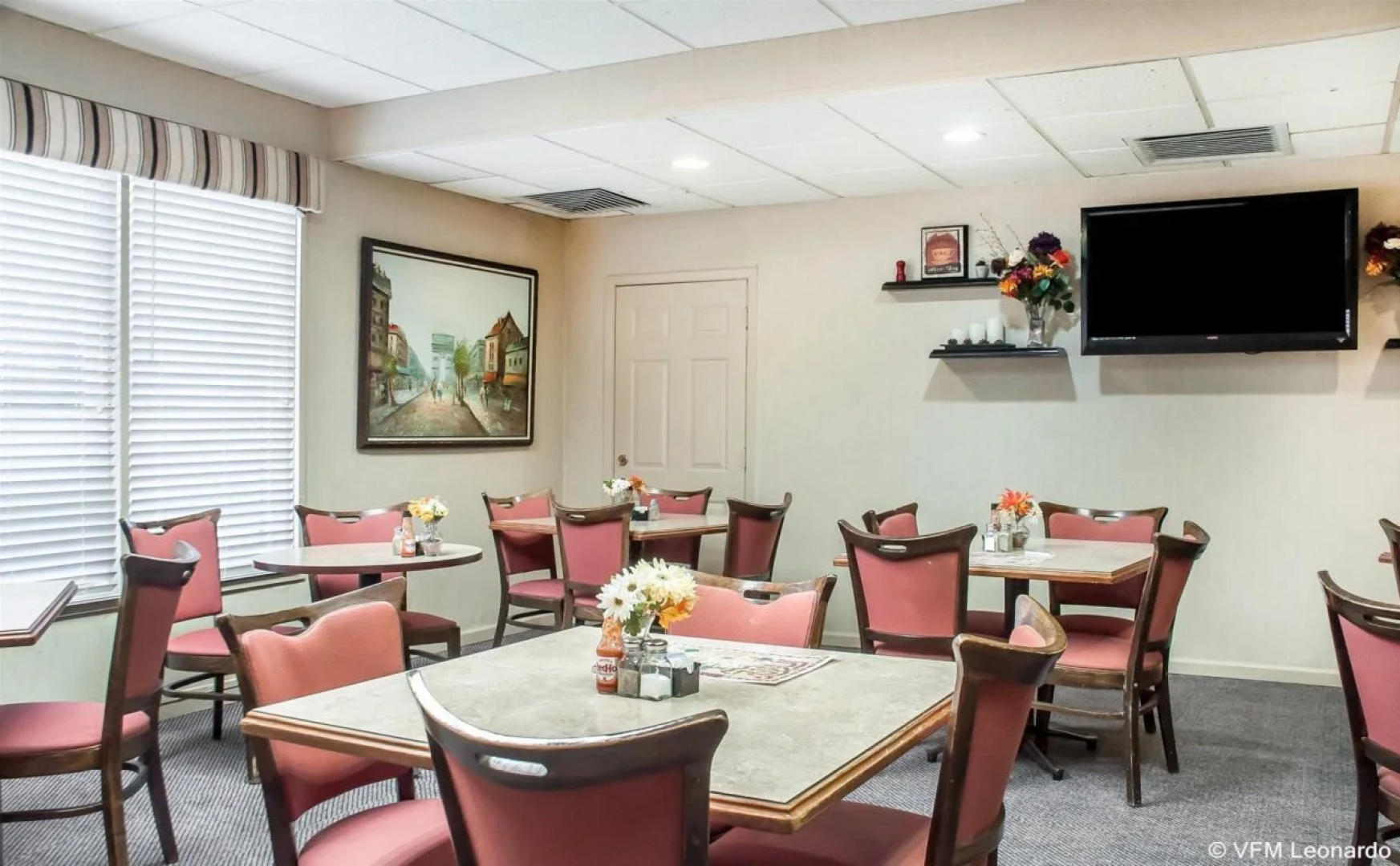 Clarion Hotel Buffalo Airport