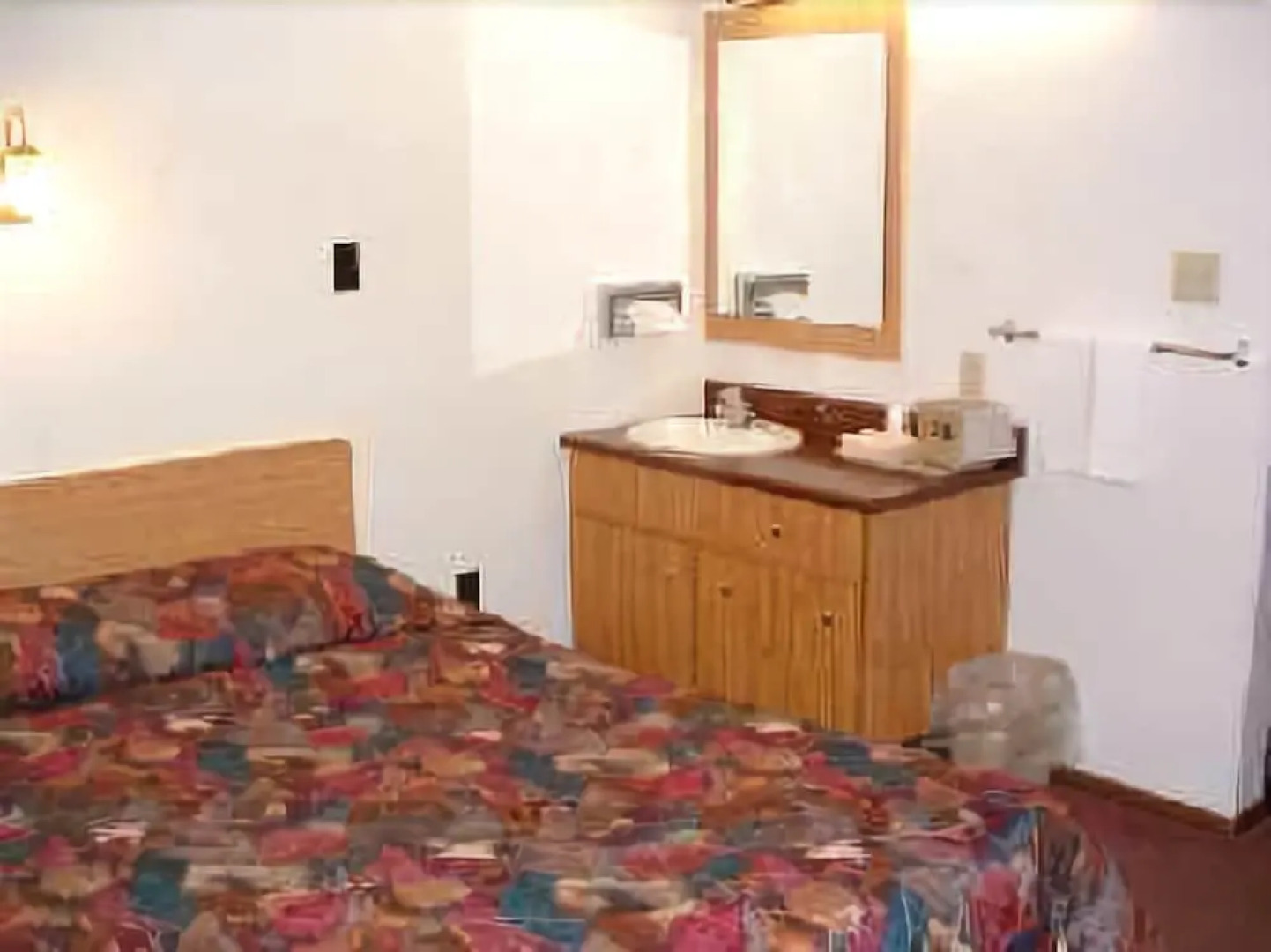 Black Hills Inn & Suites