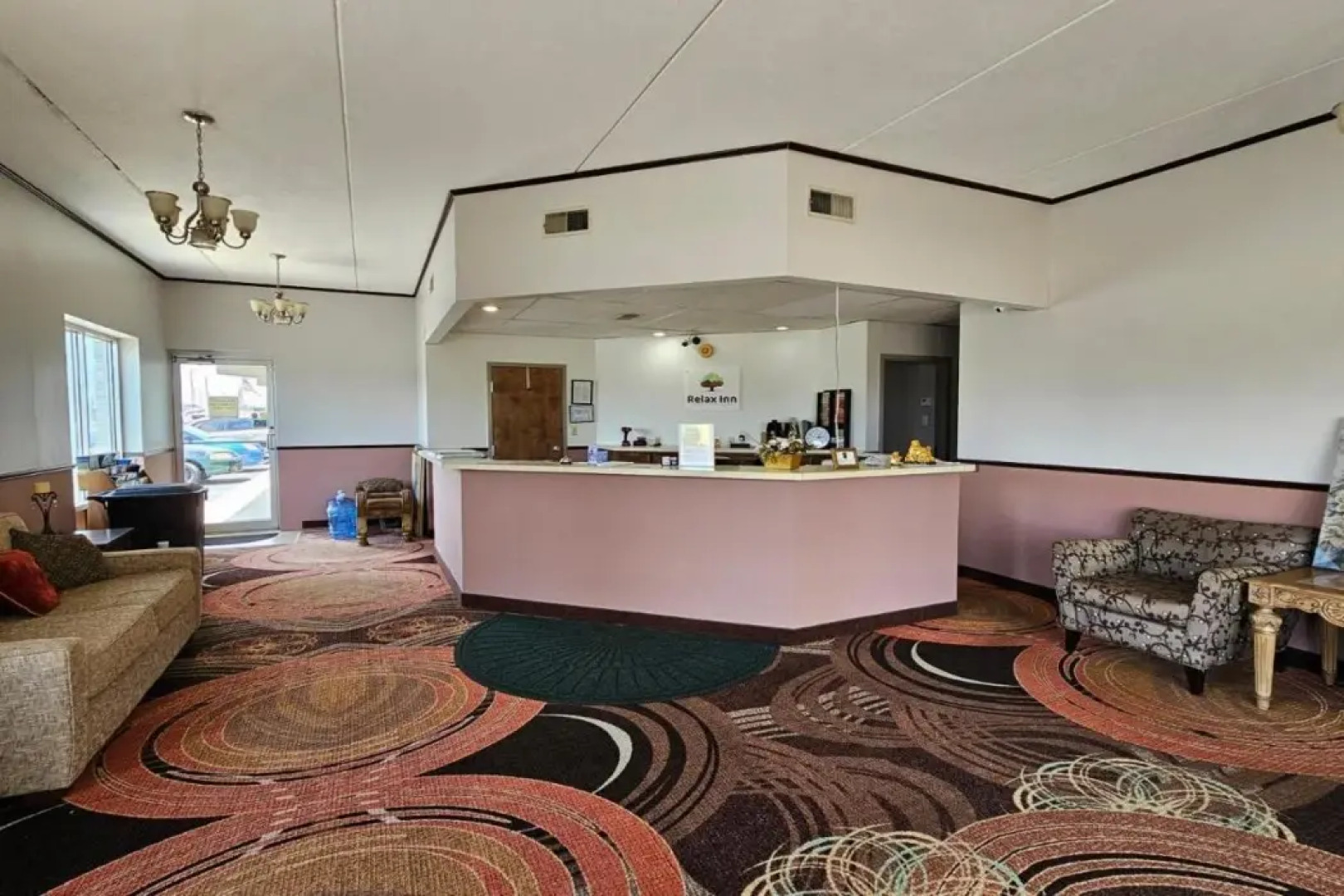 Relax inn by OYO Greeneville Near Hwy US-321