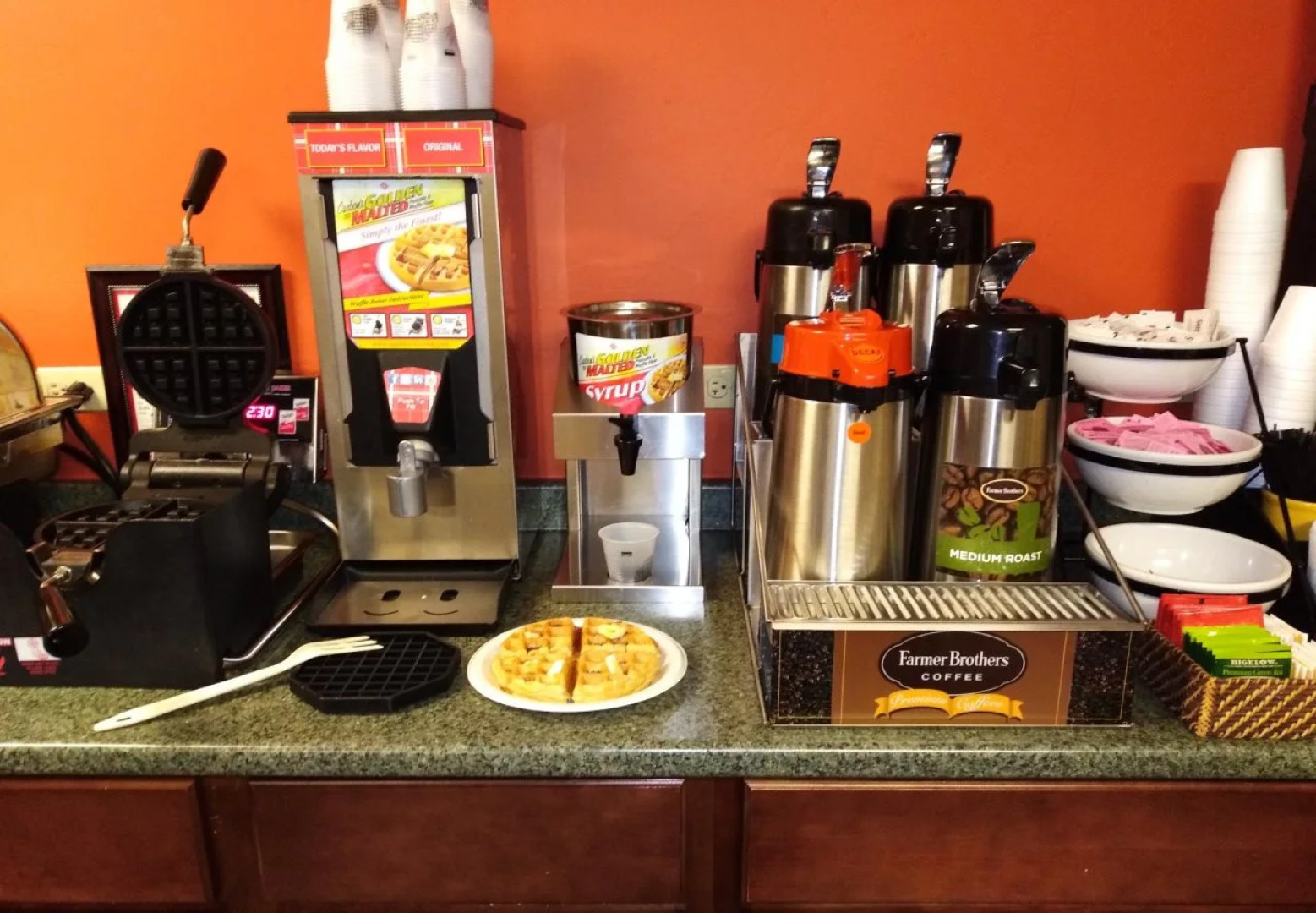 Days Inn by Wyndham Montrose