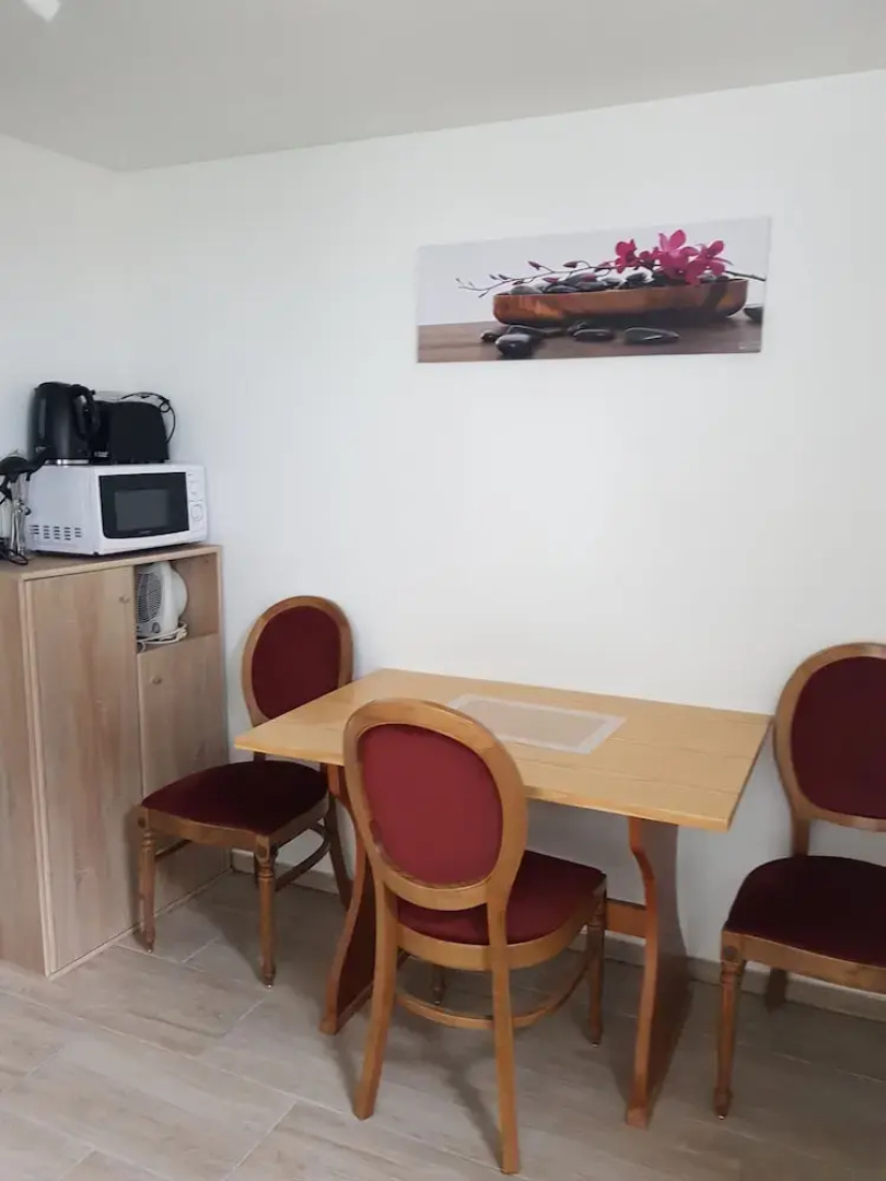 Hotel - Pension - Weller