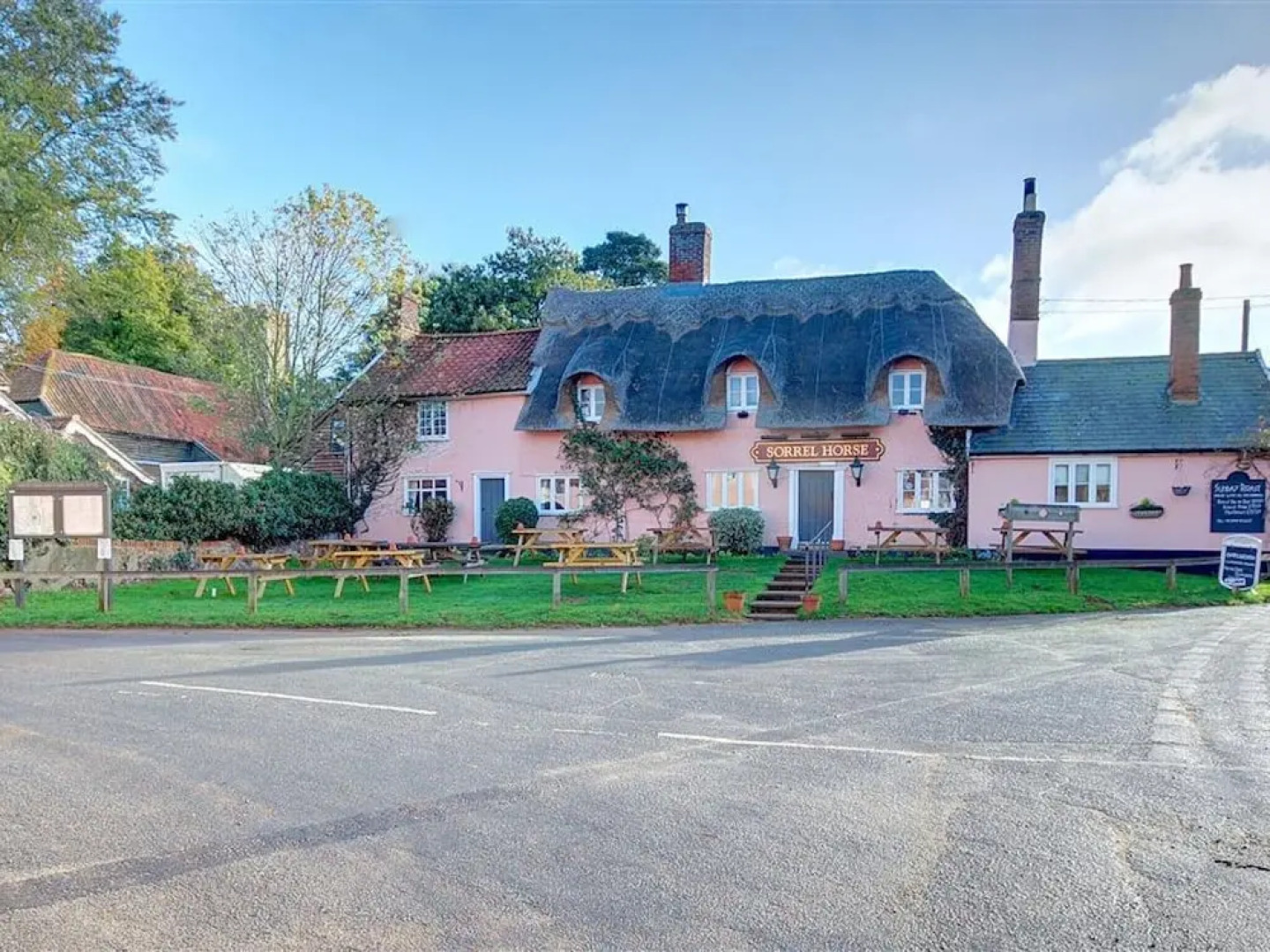 Lovely Cottage in Shottisham near Pub