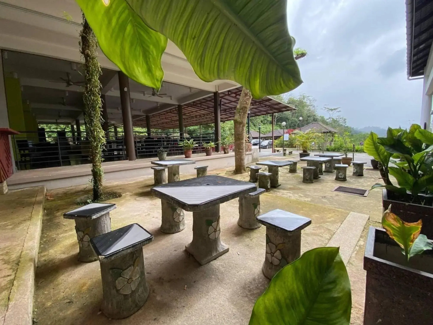 Cherengin Hills Convention & Spa Resort