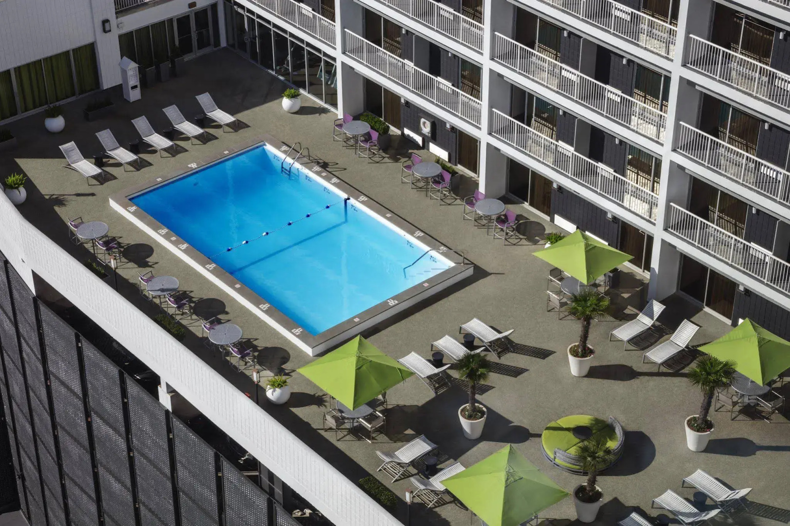 Holiday Inn New Orleans - Downtown Superdome by IHG