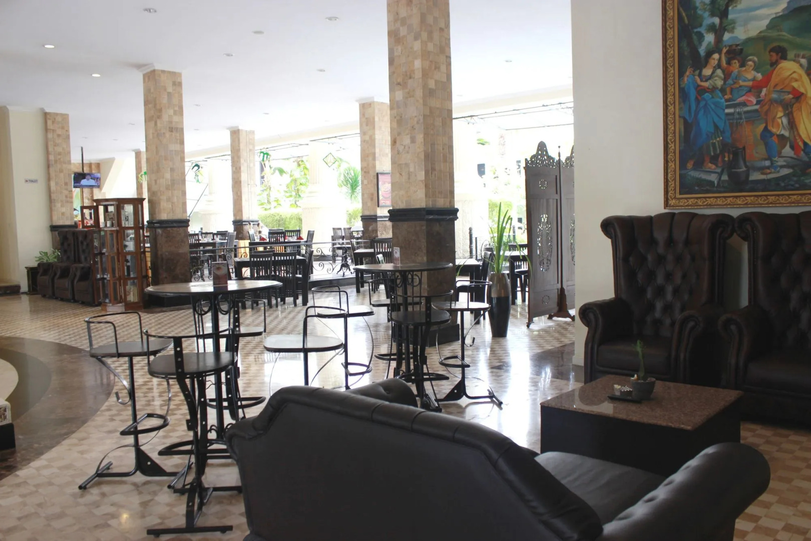 The GRAND PALACE Hotel - YOGYAKARTA