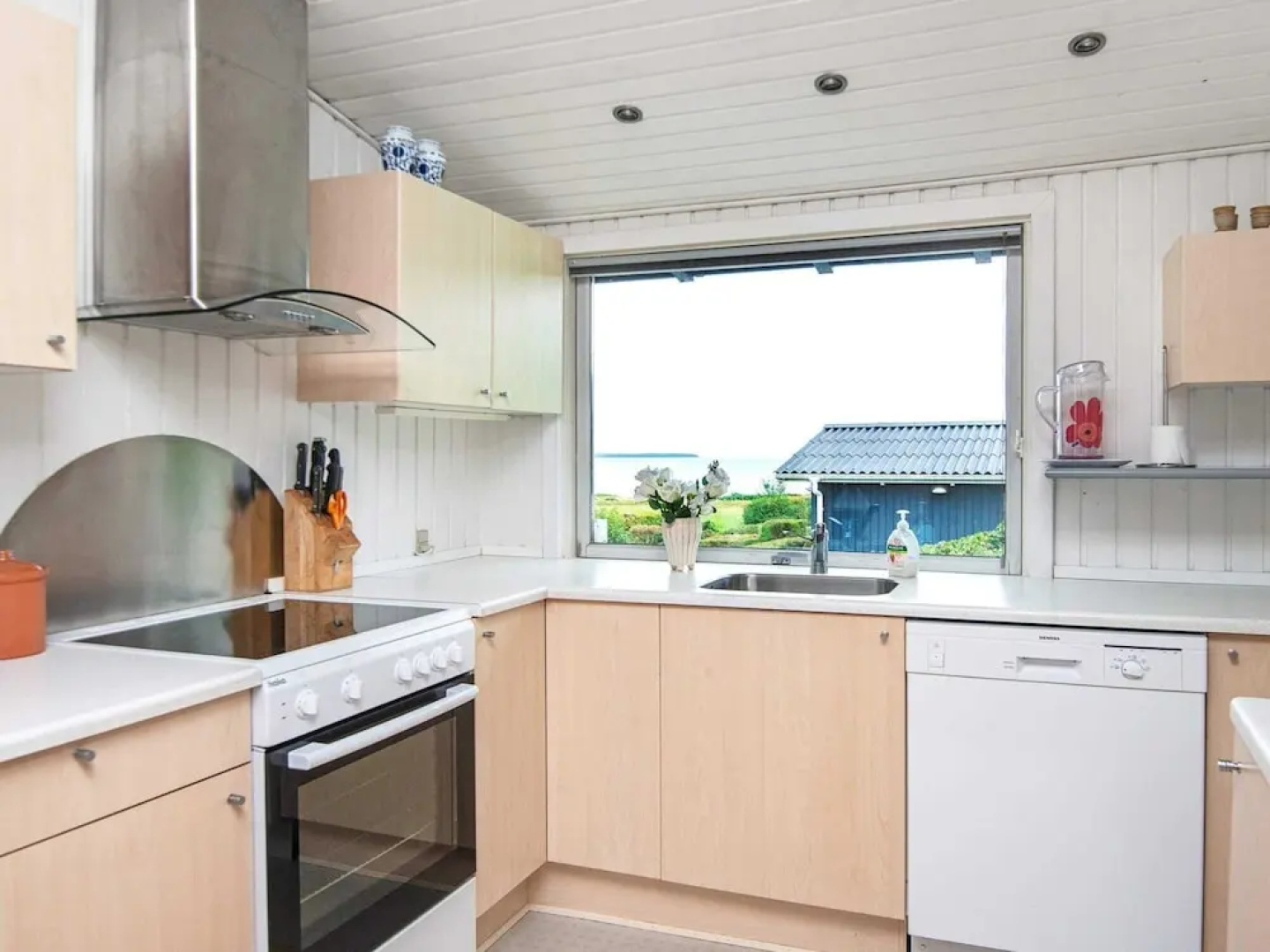 6 Person Holiday Home in Ebeltoft