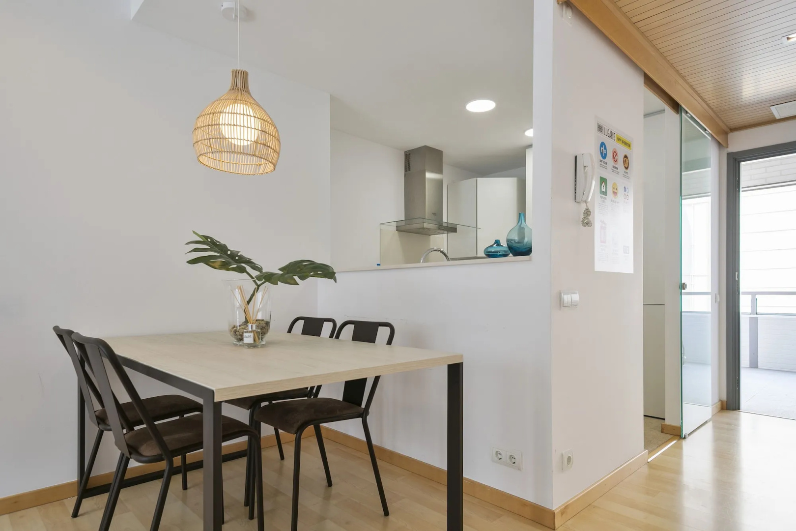 Lugaris Rambla - Apartments