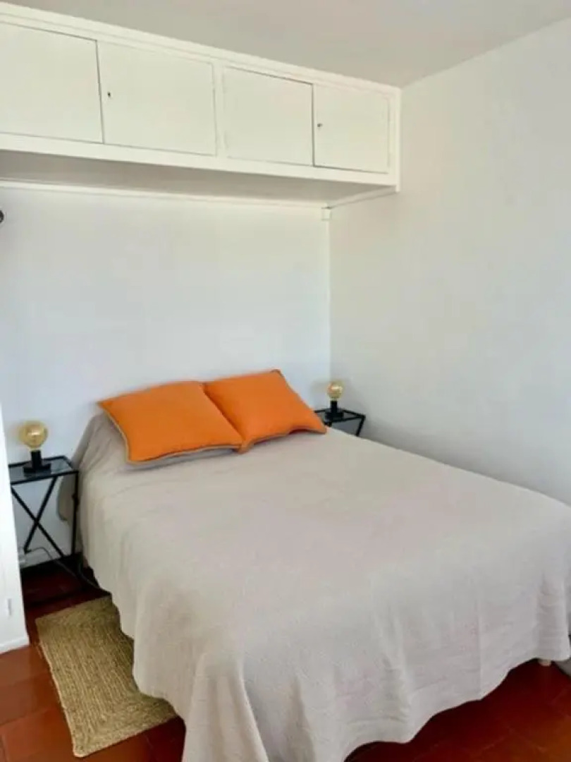 35m with Pool for Couple in Saint Tropez