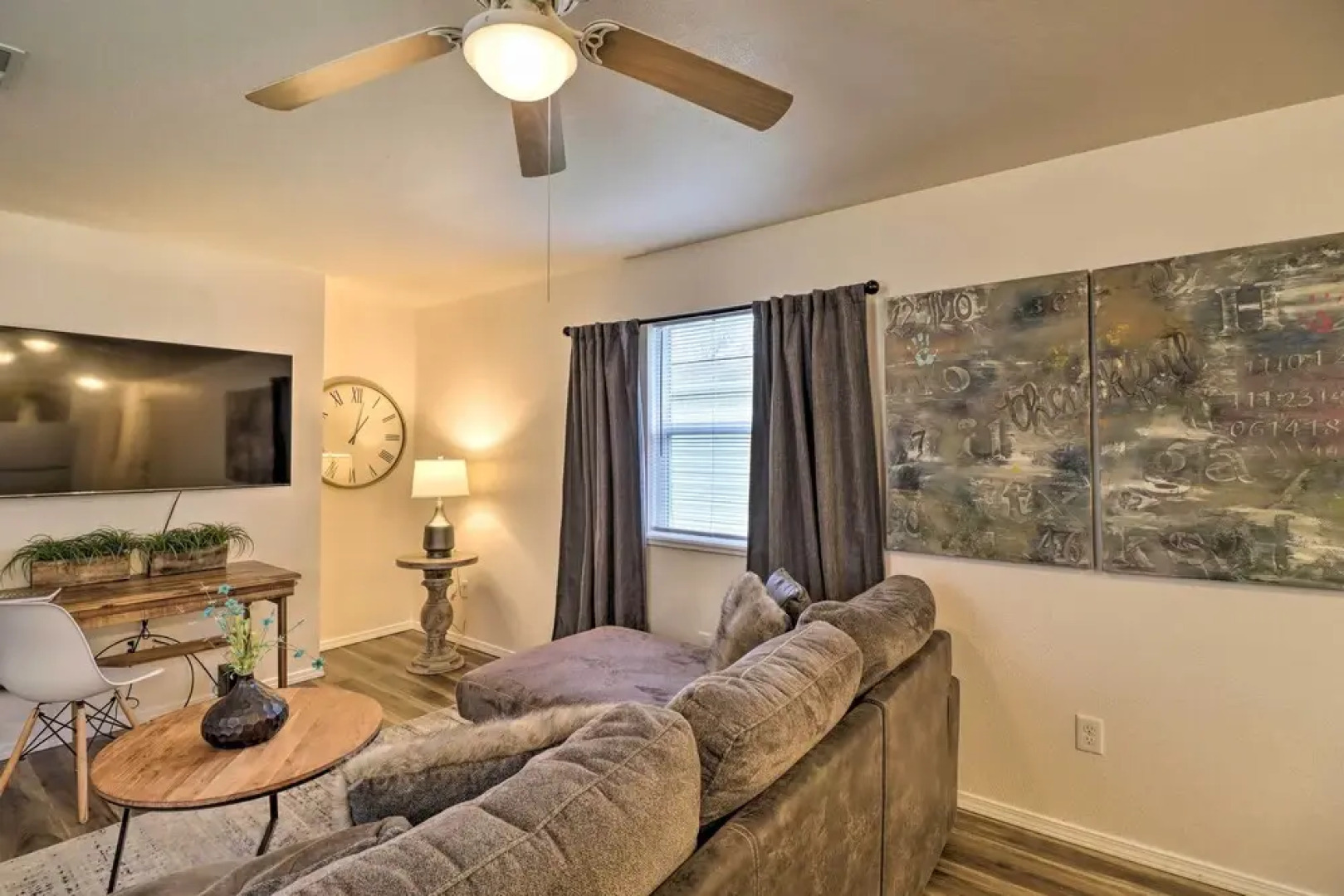 Pet-friendly West Plains Pad < 1 Mi to Dtwn!