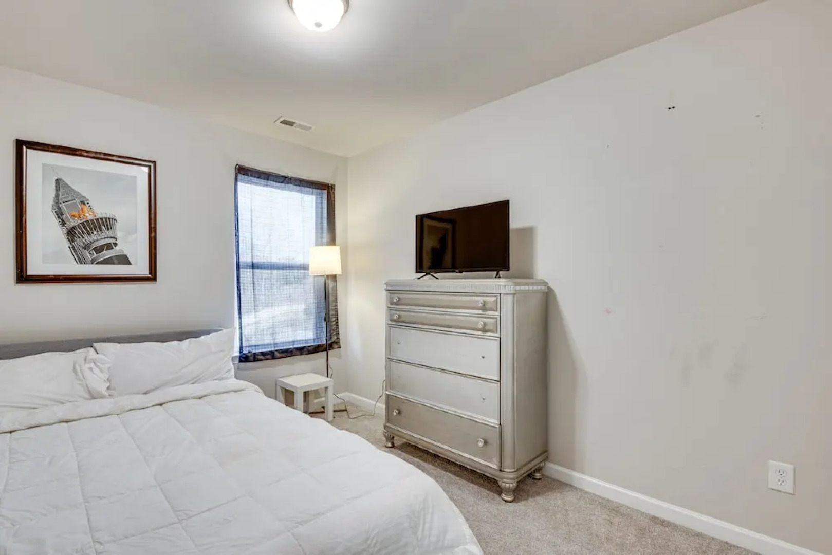 Union City Townhome: 17 Mi to Downtown Atlanta!