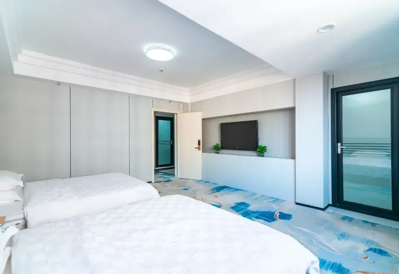 Fu Shi Hotel