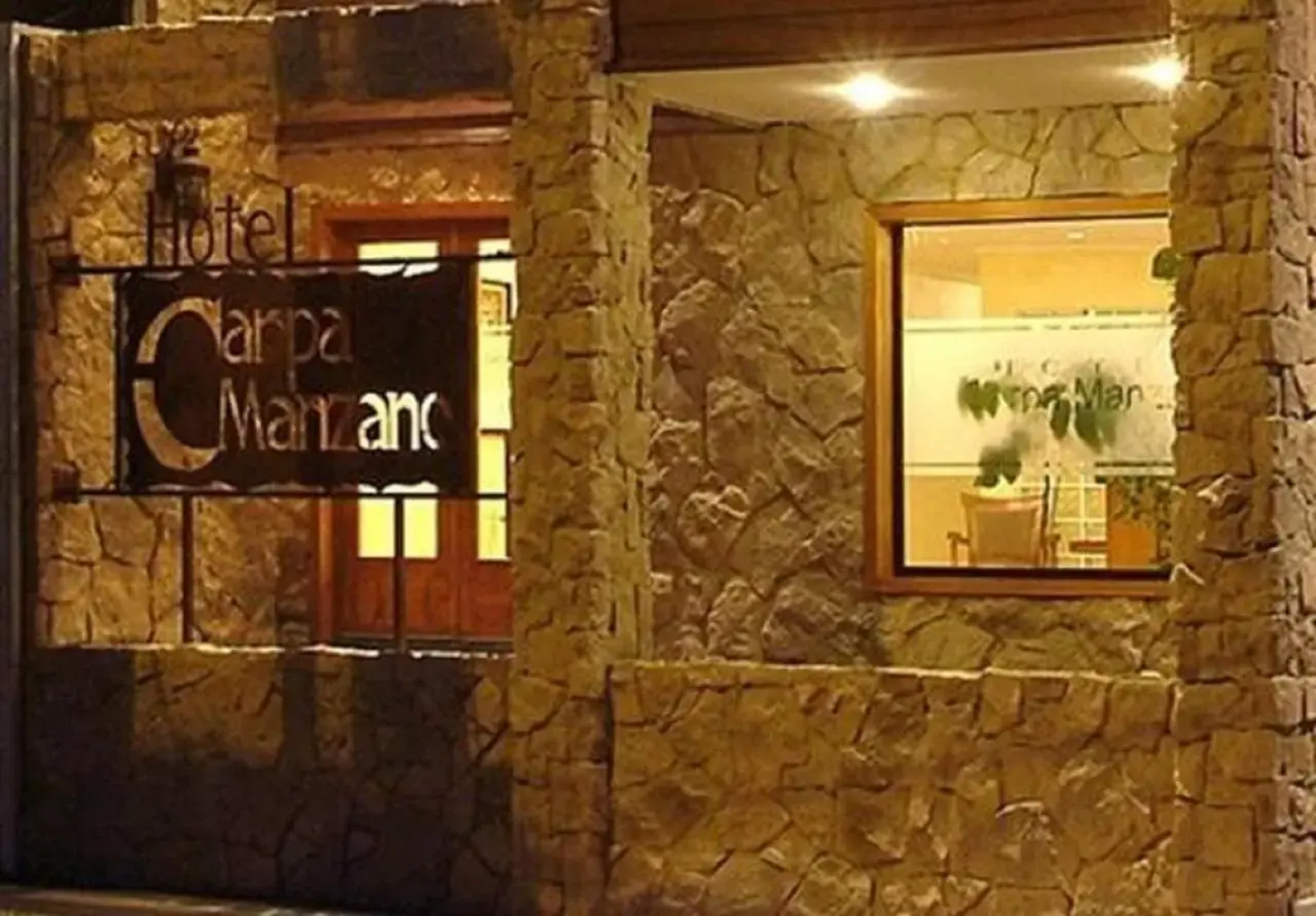 Hotel Carpa Manzano