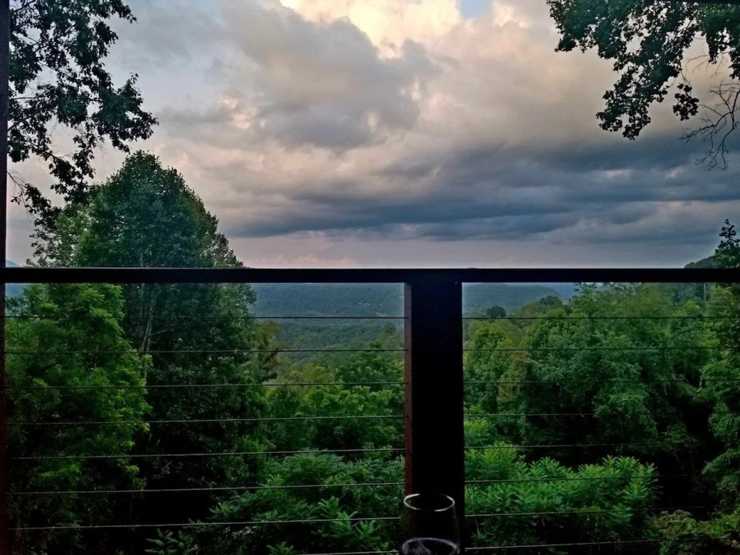 Daze Off - 4 Br Cabin