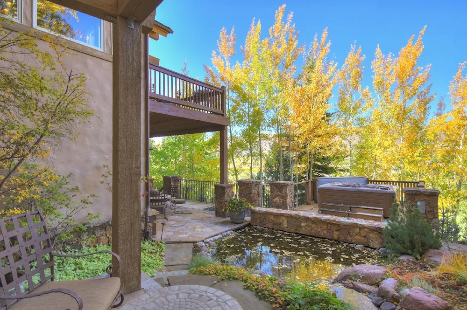 Luxury With Mountain Views, Private Hot Tub Arrowhead 6 Bedroom Townhouse