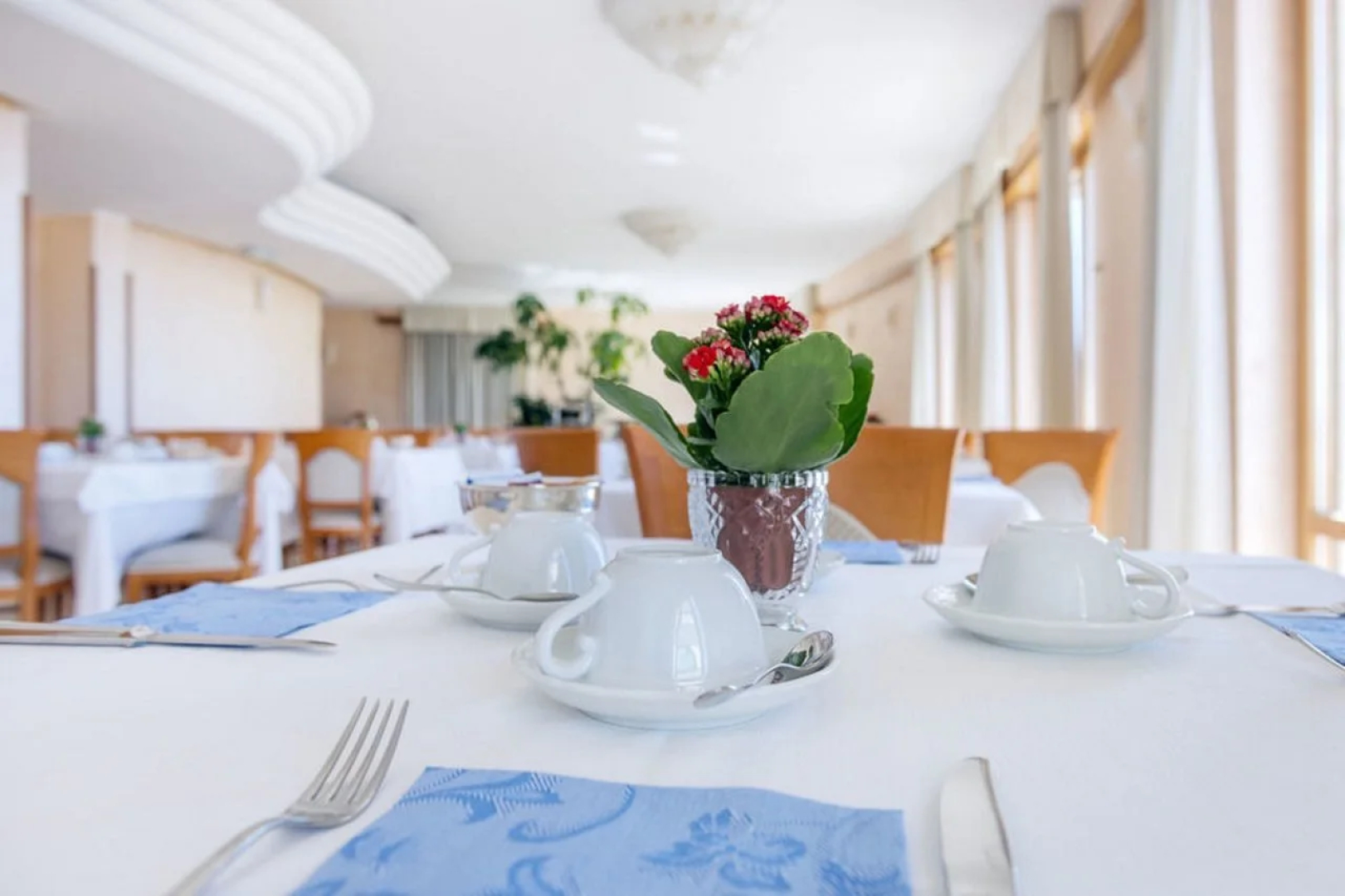 Astura Palace Hotel