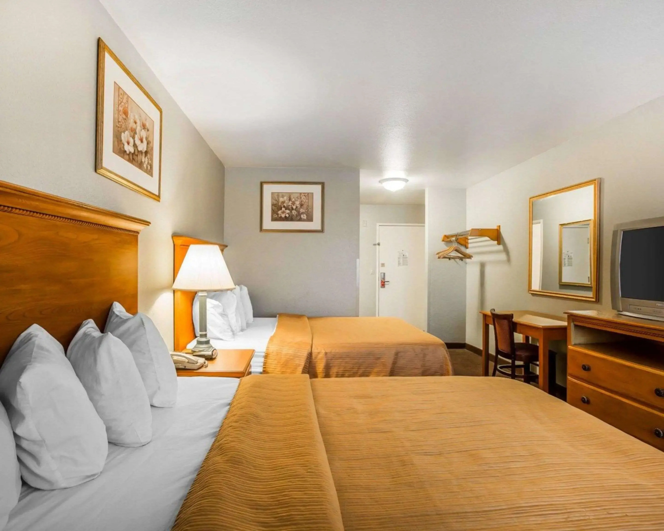 Quality Inn Tracy I-205