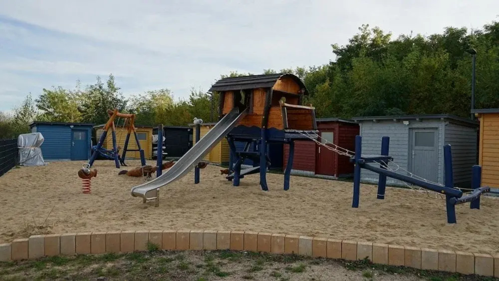 Schwimmendes Ferienhaus Robby II