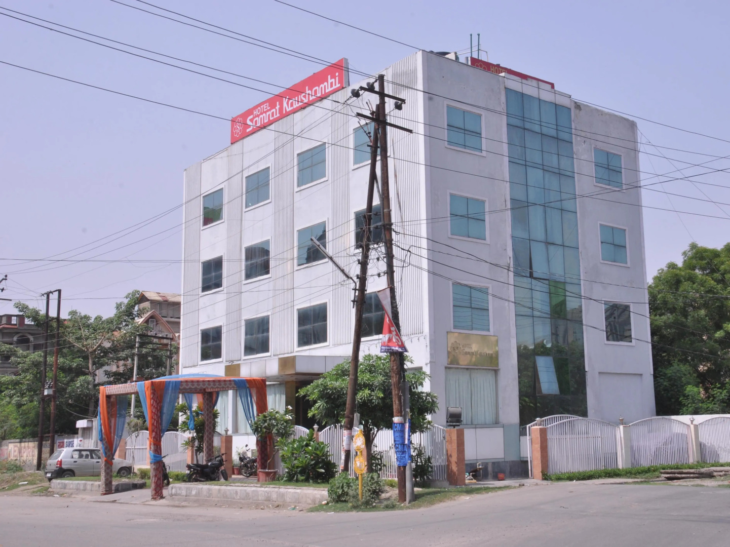 Hotel Samrat Kaushambi