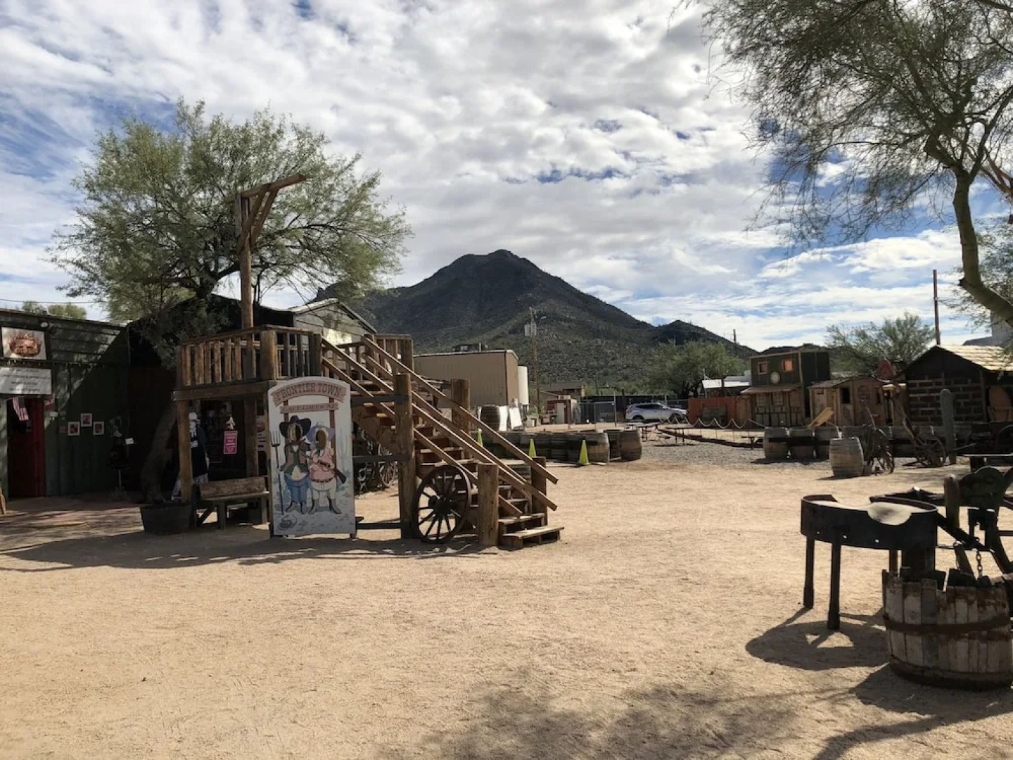 Saguaro Sunset at Cave Creek 4 BR by Casago
