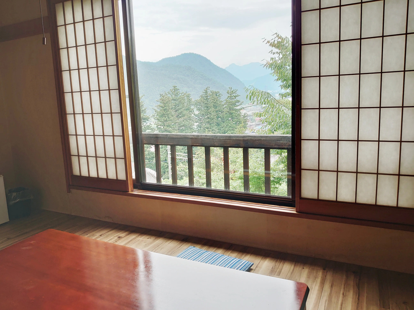 Ichibo Senri Onyuyado Nakaya