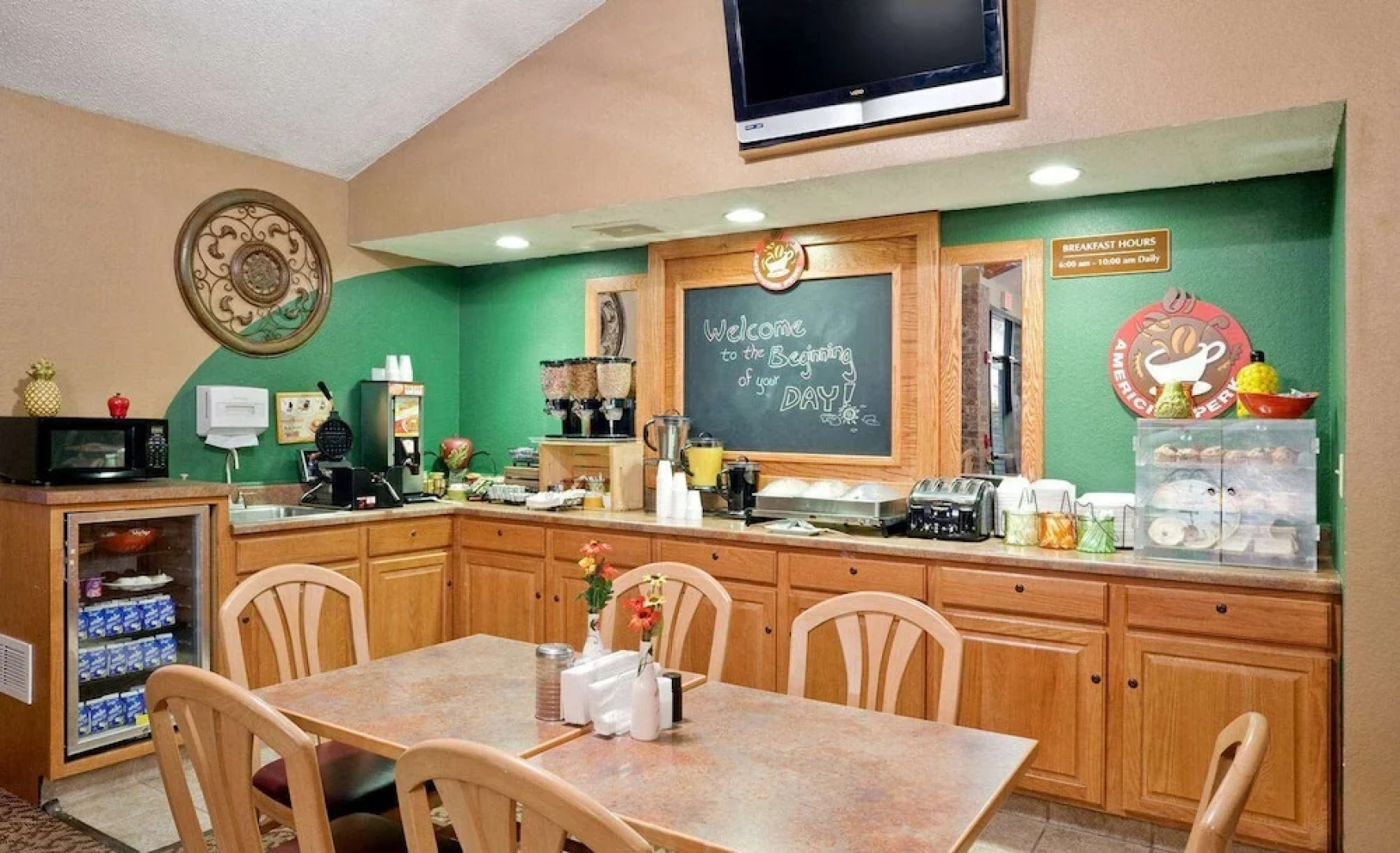 AmericInn Lodge & Suites Charlevoix