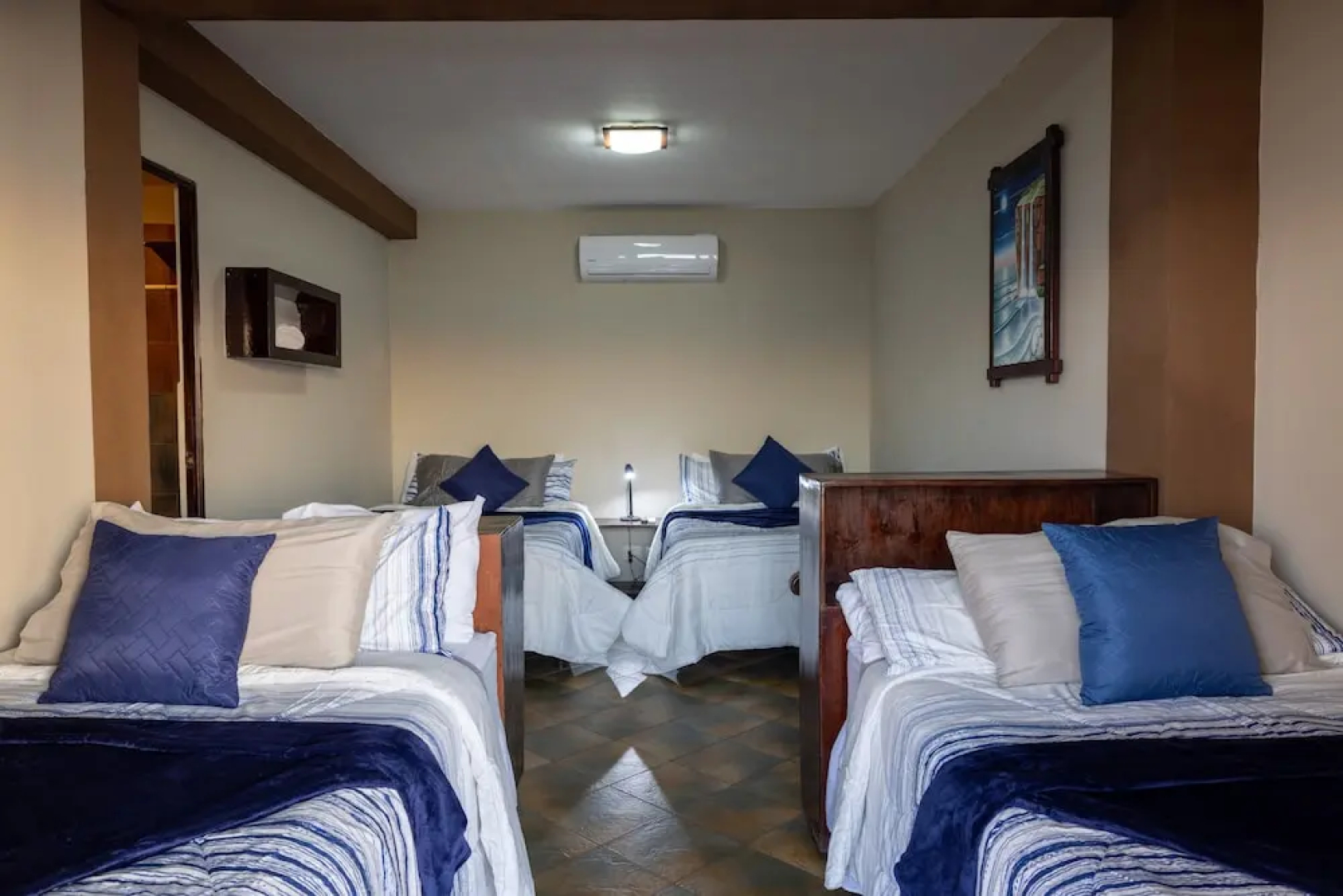 Ast Surf Hotel