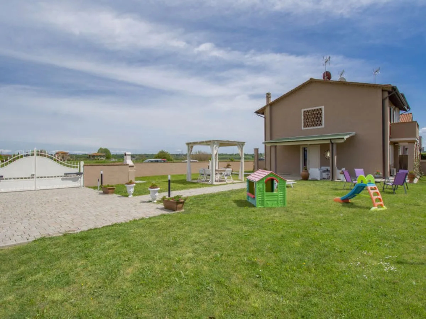 House del Sole Bientina