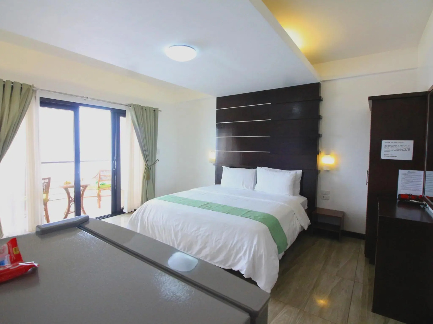 Manarra Seaview Resort