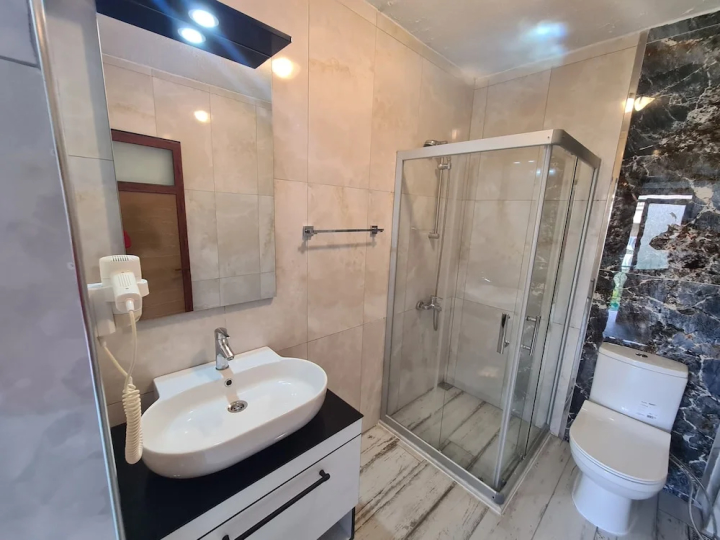 Akkum Gezer Motel