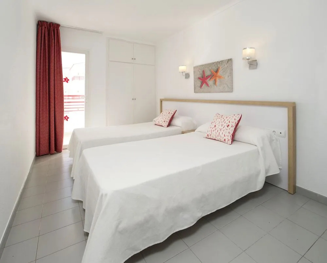 Coral Star Apartments