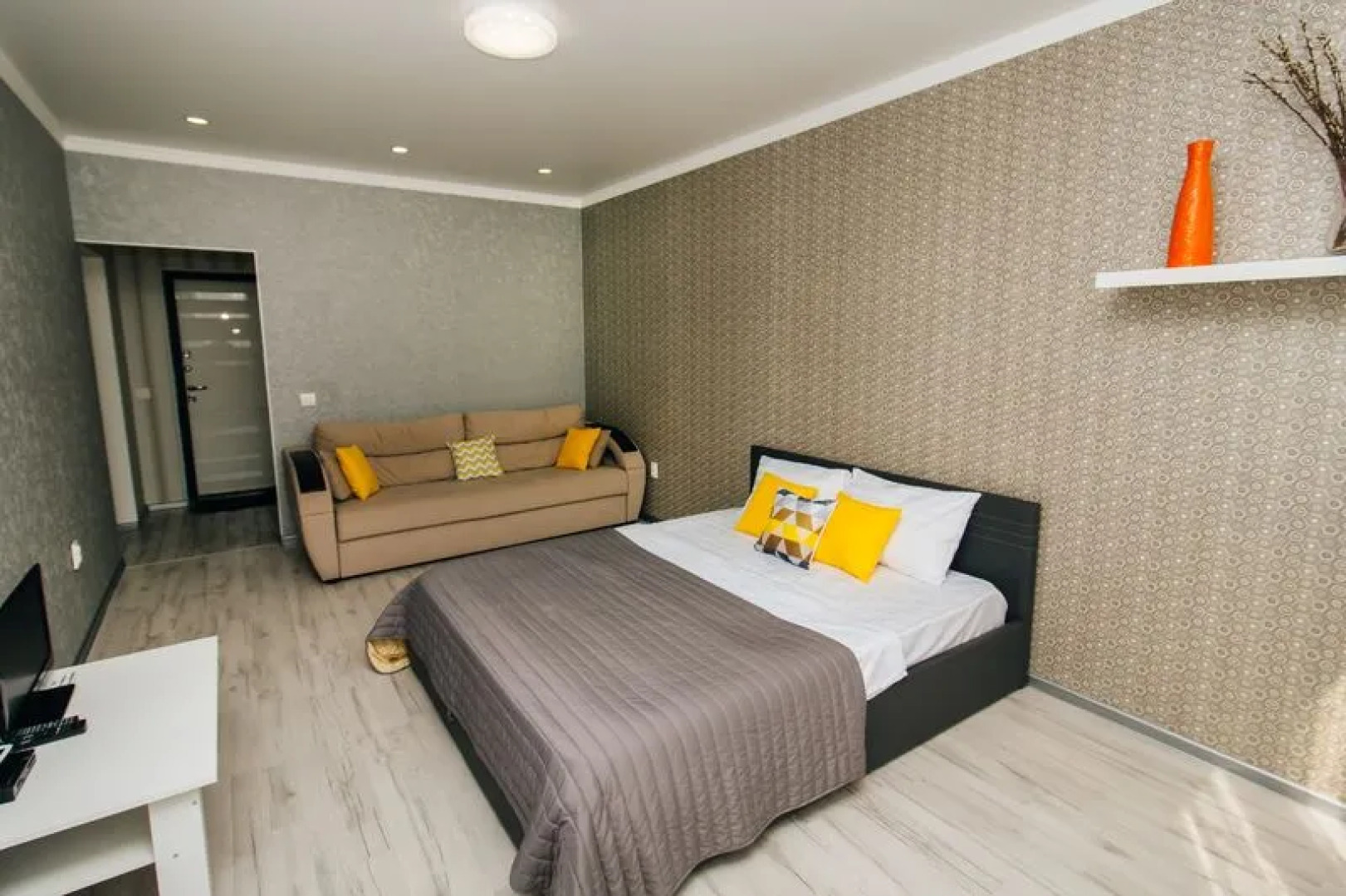 Yuzhnyij Bereg 3 Apartments