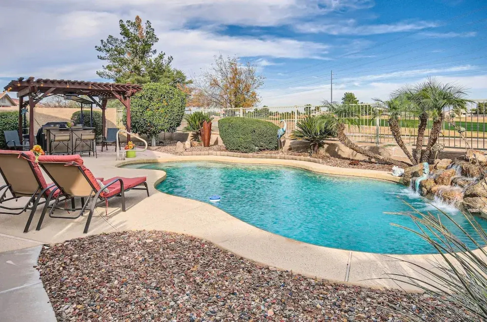 Heated Pool, Gas Grill & Yard: Phoenix Retreat!