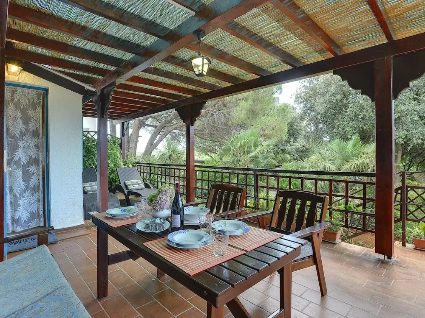 Holiday House for 14 Persons with Private Pool near Beach & Pula