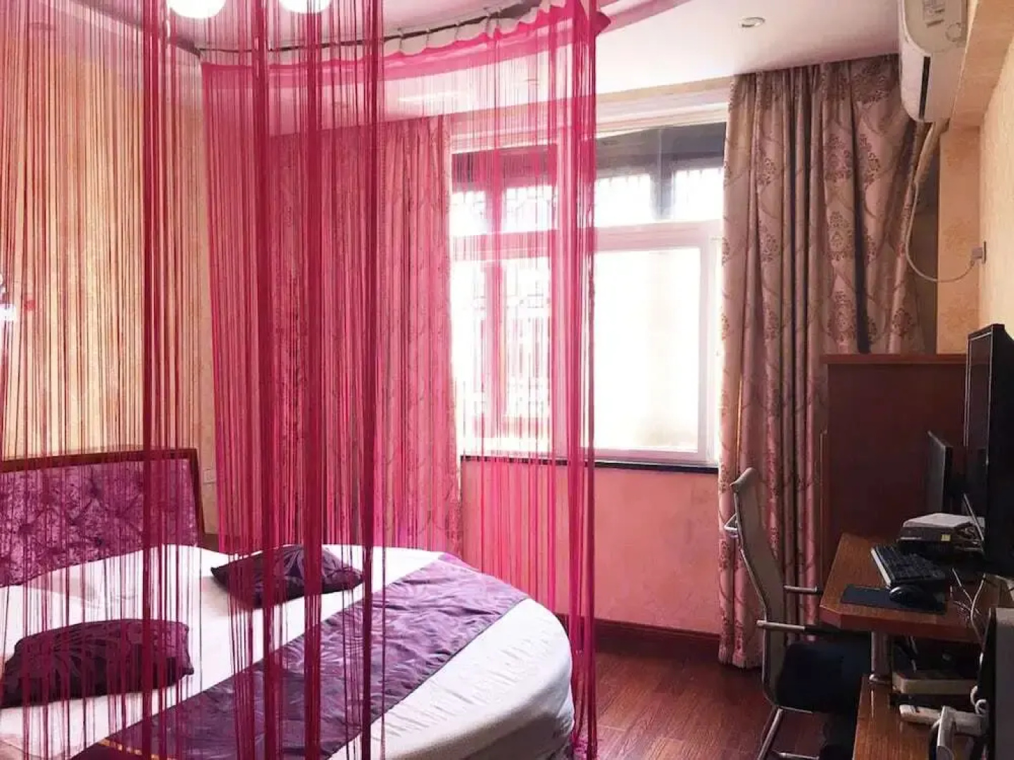 Wuzhen Xicheng Dongjiu Inn