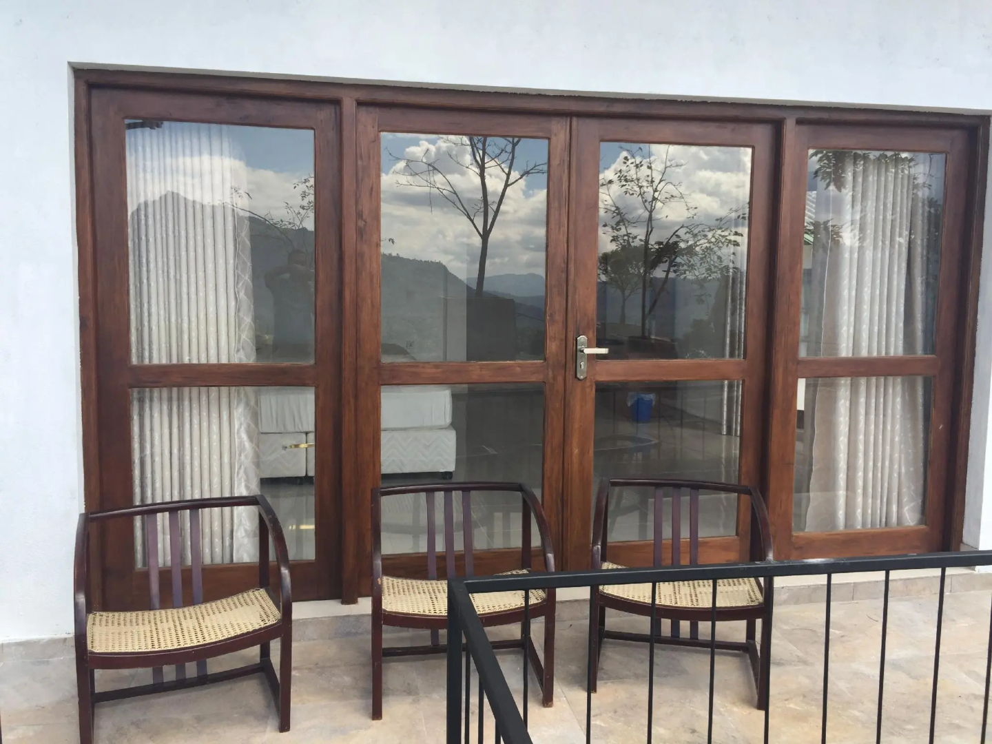 The View at Glenloch - Home Stay