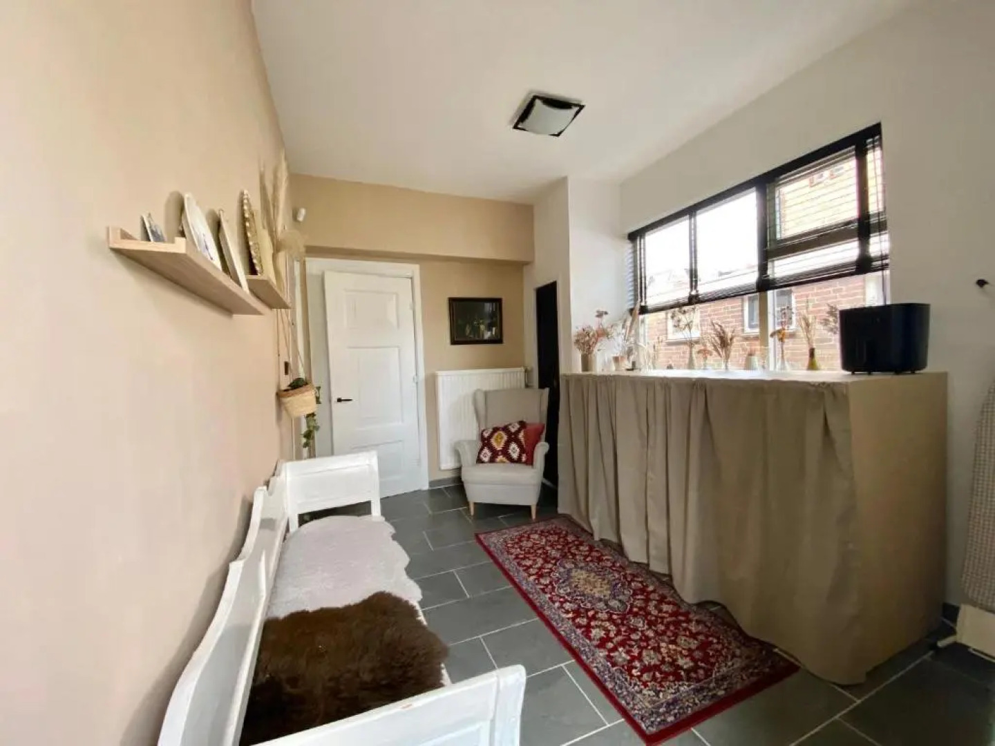 Studio Raif - Authentieke kamer met luxe privé badkamer