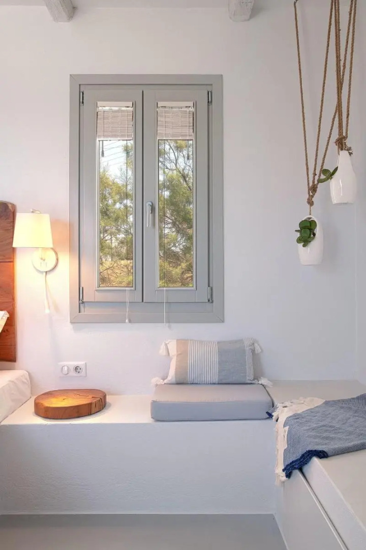 Paros Comfy Suites