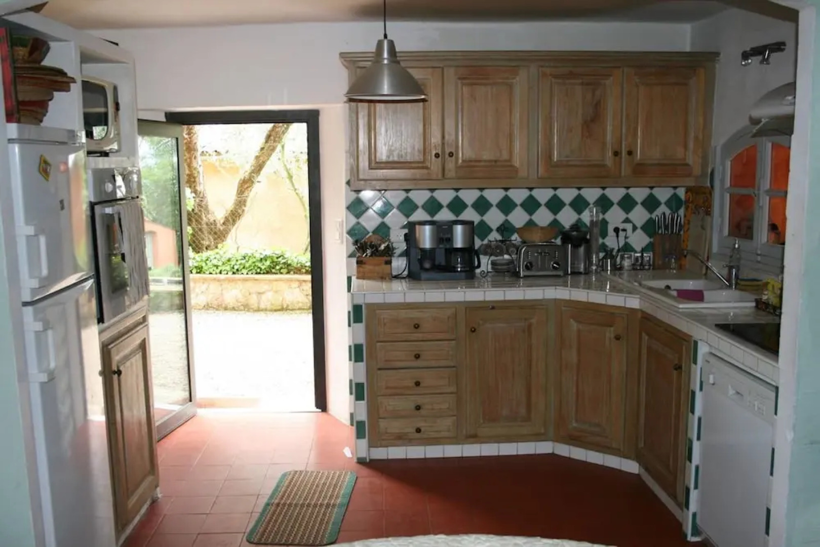 Charming Longo May Family Retreat - For 8 Guests!