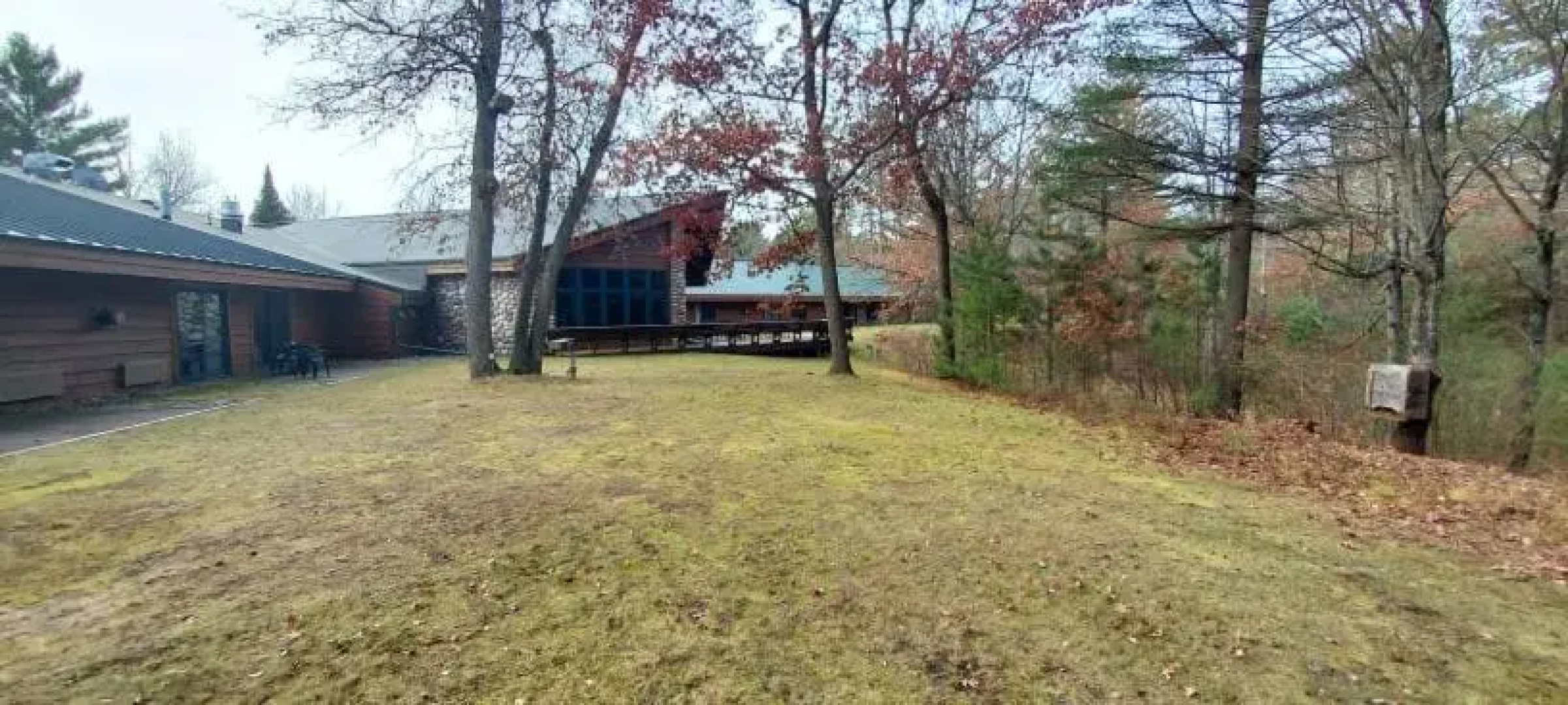 Whitetail Lodge