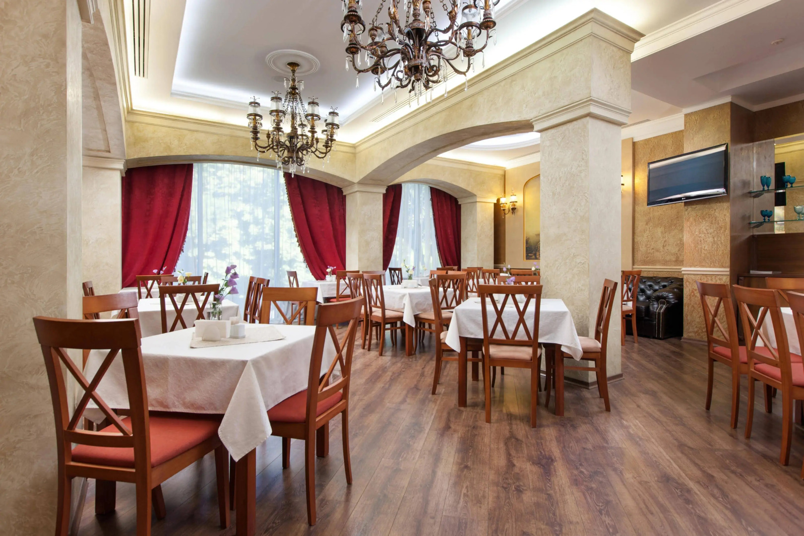 Отель «Александровский»