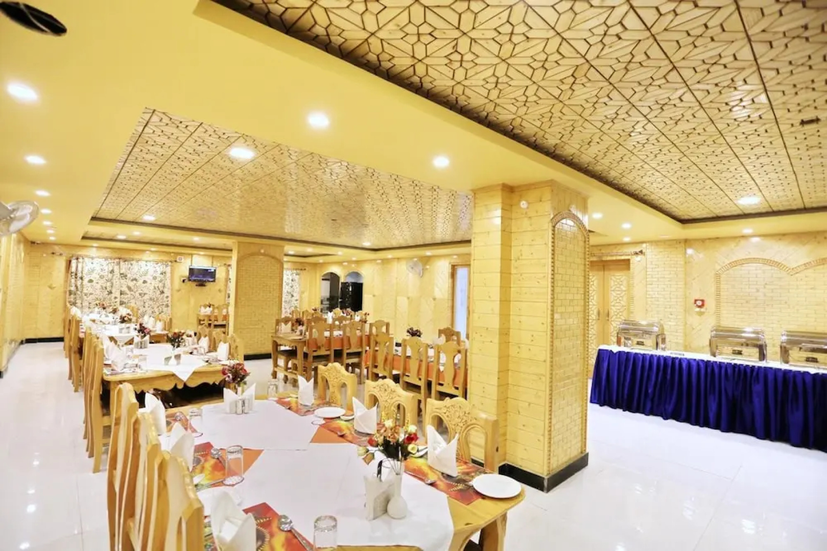 Hotel Shefaf