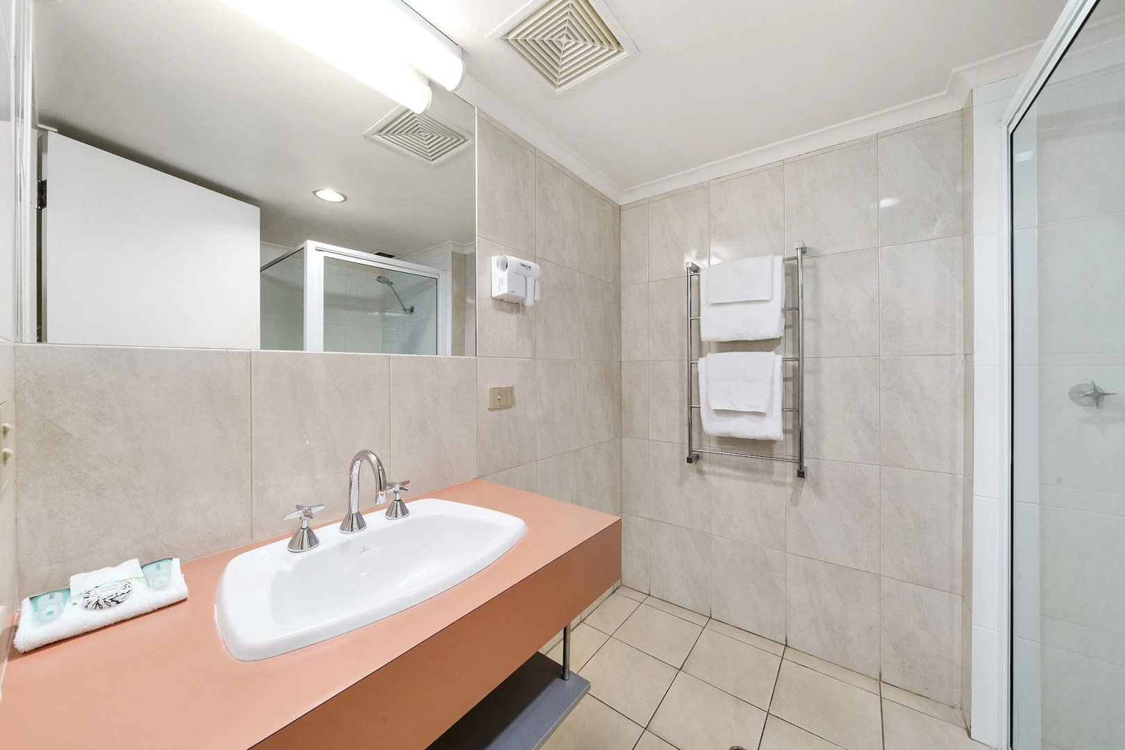 City Reach Motel