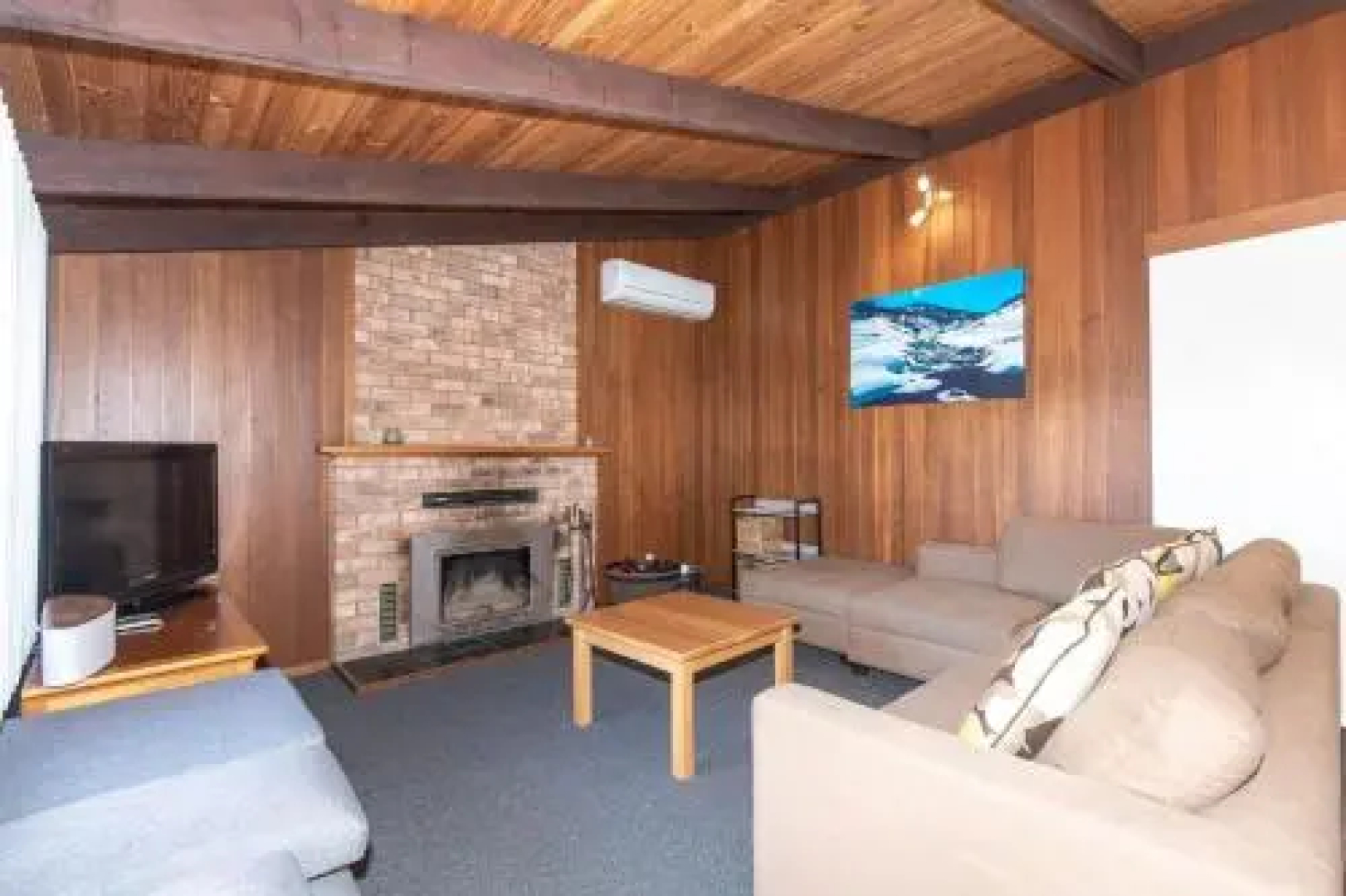 The Lakefront 69 Townsend Street