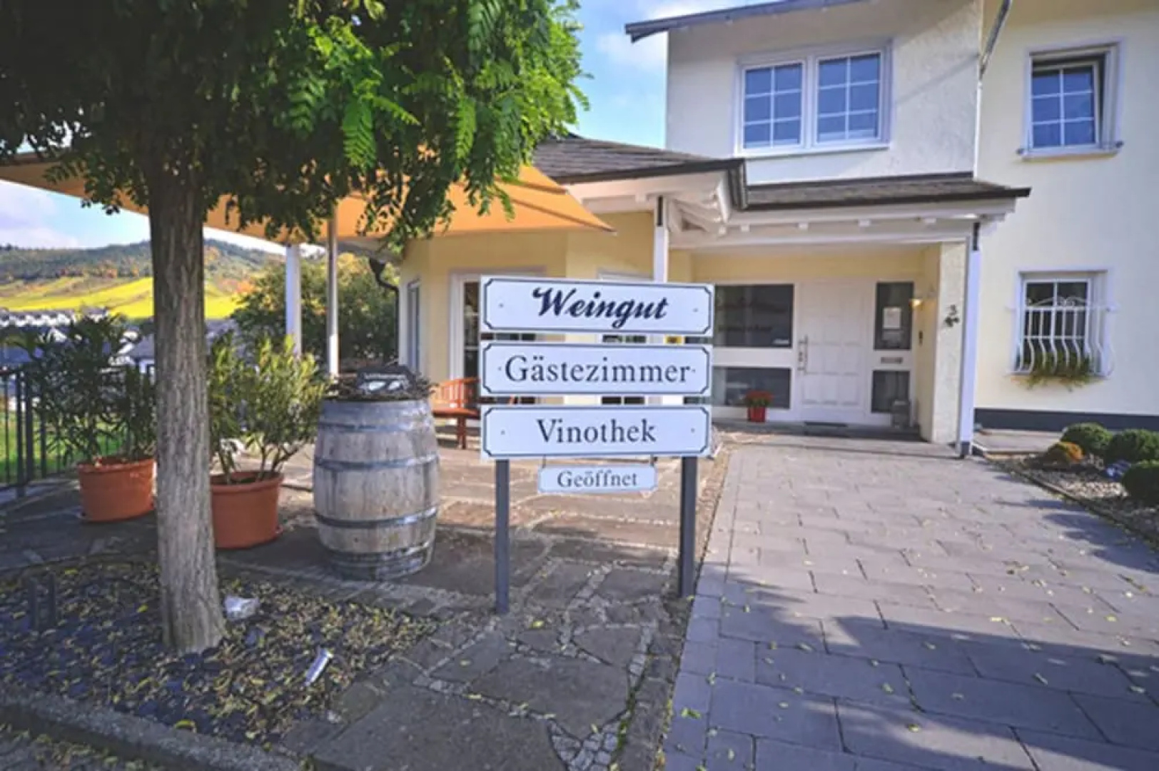 Wein & Gastehaus Rosenlay