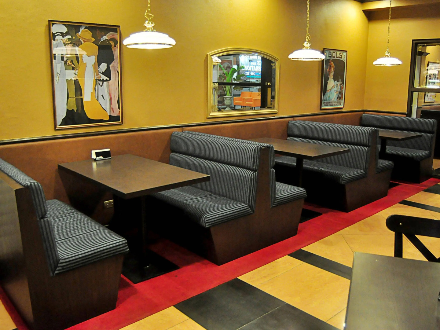 The Orchard Cebu Hotel & Suites