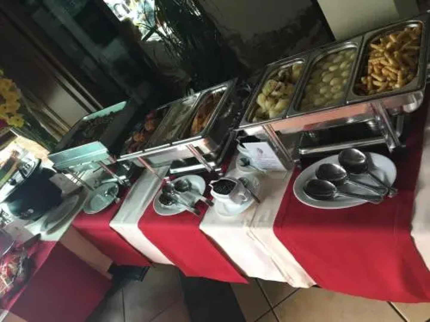 Apartamenty & Restauracja Janus