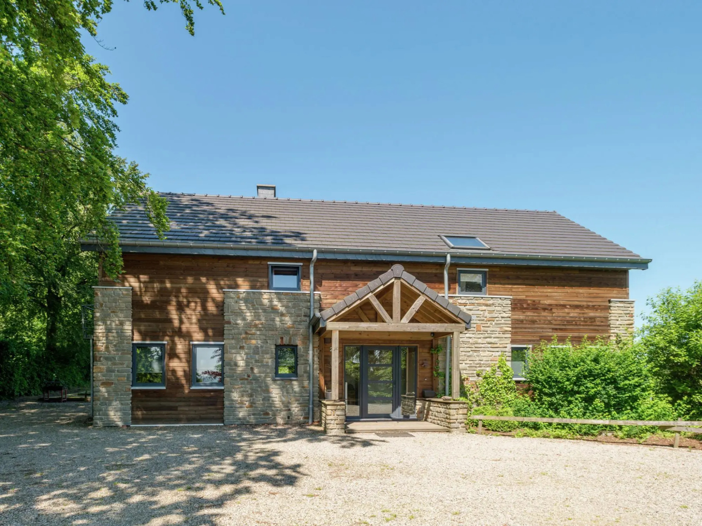 Luxury Holiday Home in Thirimont Liege With Private Garden