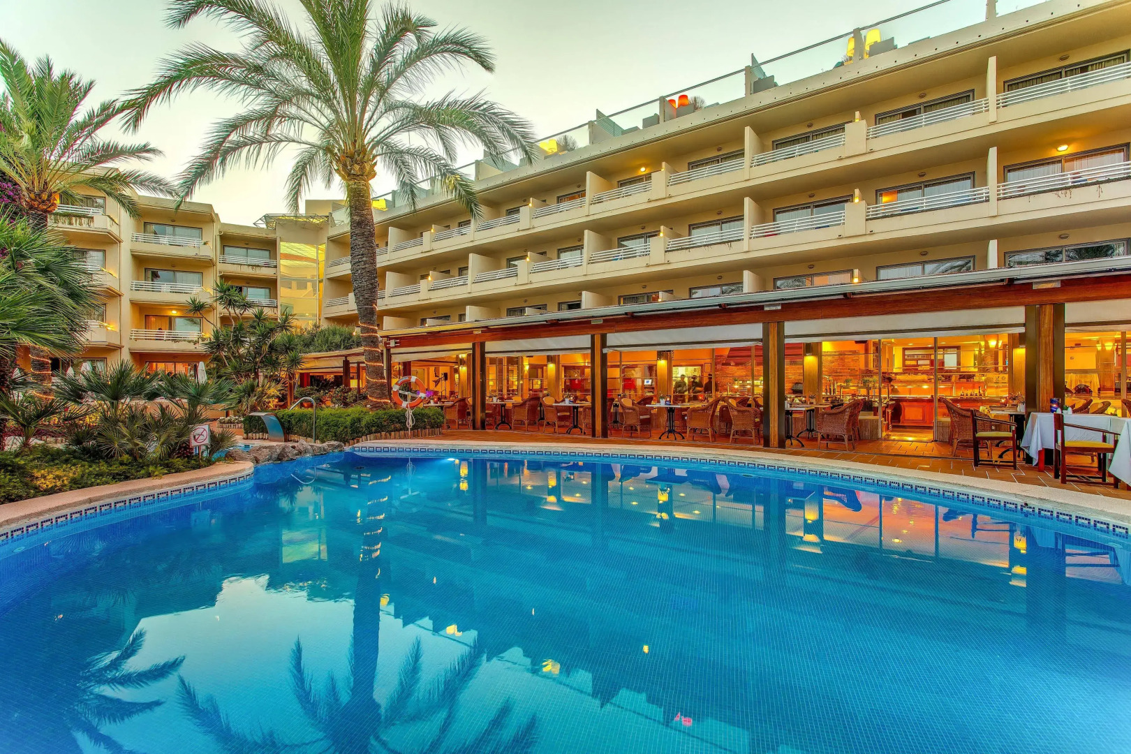 Viva Golf Adults Only 18+