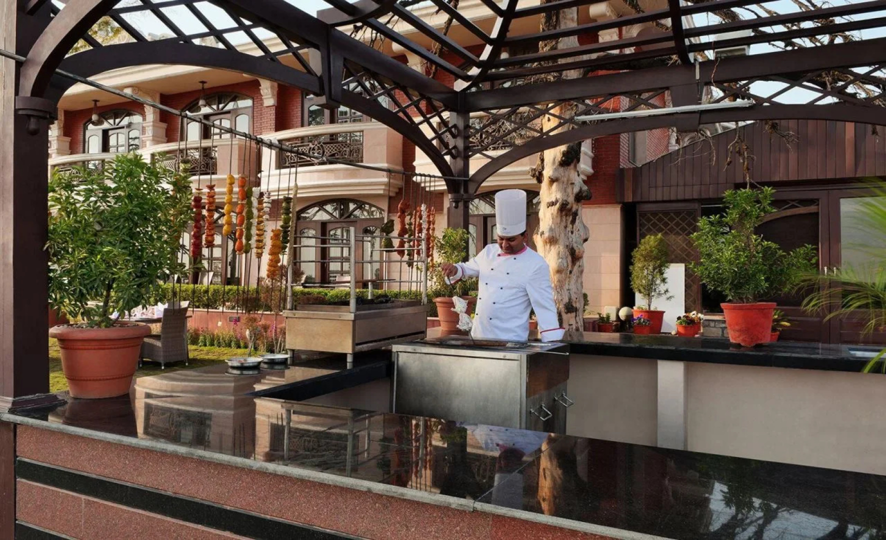 The Golden Palms Hotel & Spa